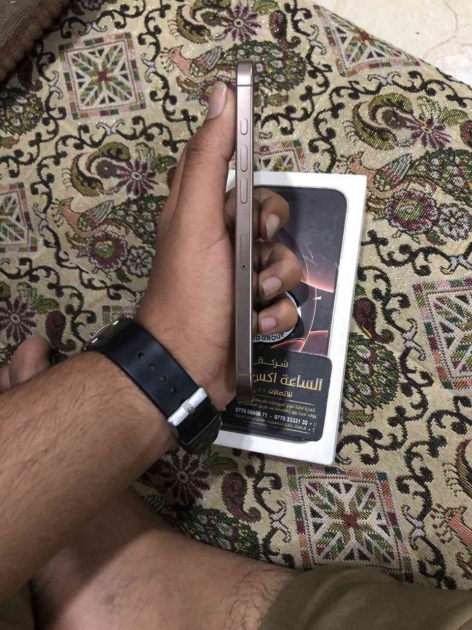 سلام عليكم للبيع ١٦برو ماكس لون ذهبي ٢٥٦ بطاريه ٩٣ عدد الدورات ٣٥٢ الجهاز لوك شخط مابي كله بلاد فقط ضهر مبدل سعره ١٣٠٠ بي مجال ***********
