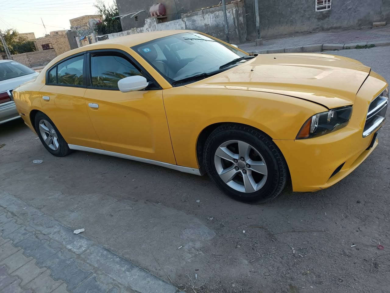 جارجر 14 للبيع رقم بصرة انكليزي سيارة مكينة جديدة مكانهة بغداد السعر 150 سيارة نضيفة للاستفسار ‏‪ 0770 790 8360‬
