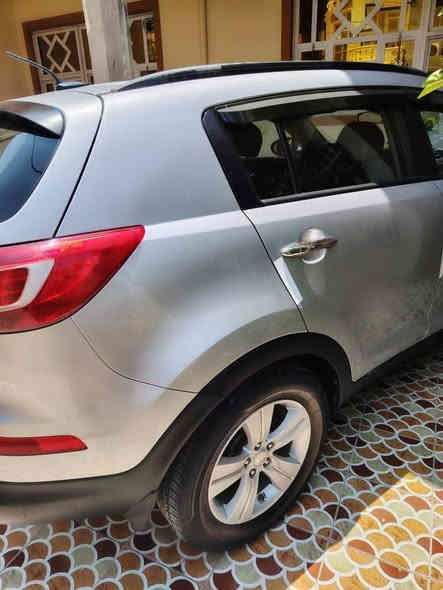 السلام عليكم
سبورتج موديل 2013 للبيع بأسمي رقم بغداد كاملة
تدفئة تبريد شغال سنتر لوك شغال صدر امامي خلفي جديد الضرر مثل ماموضح بالسونار المرفق ماشية 9000 
 سنوية لغاية 2026  السعر المطلوب 145 وبيها مجال
اي استفسار الاتصال على الرقم ***********
