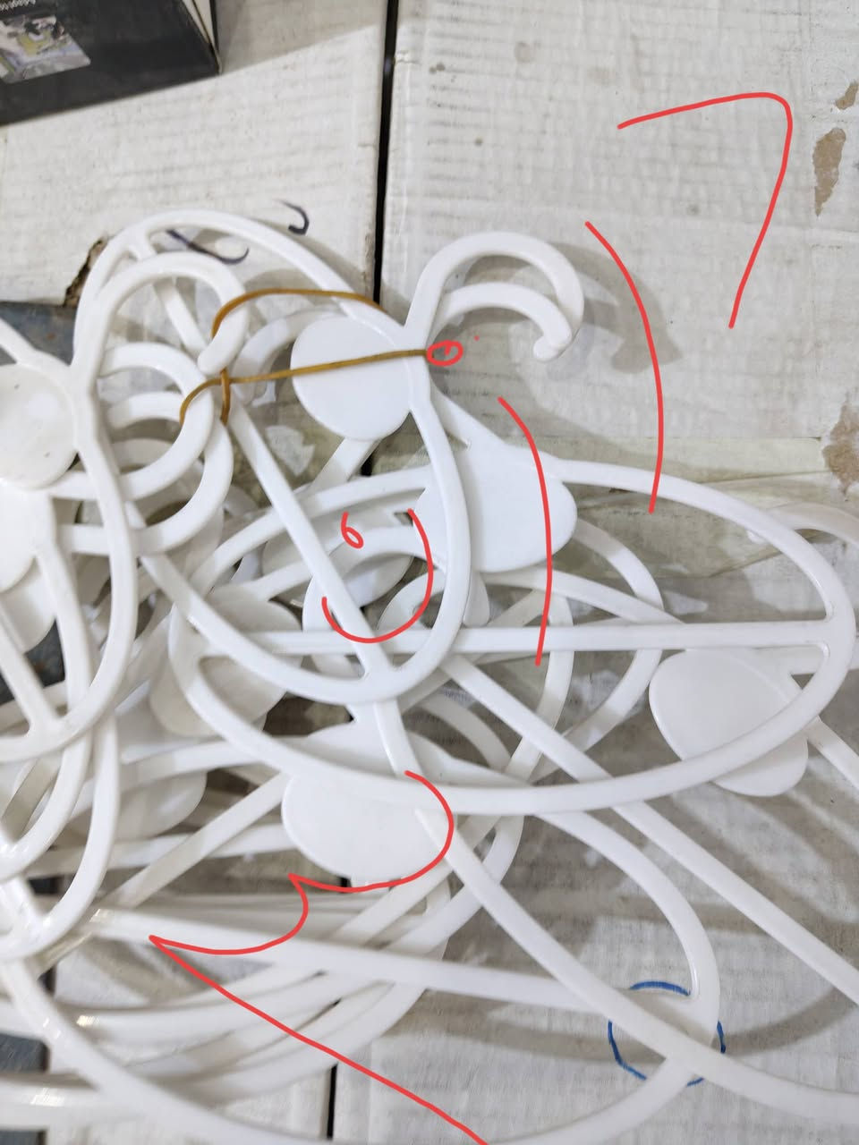 سلام عليكم شباب تعزيلت محل مانت لله كلهن نضيفات الي مهتم يراسلني واتساب وبي خير وتدلل ***********توصيل عندي
