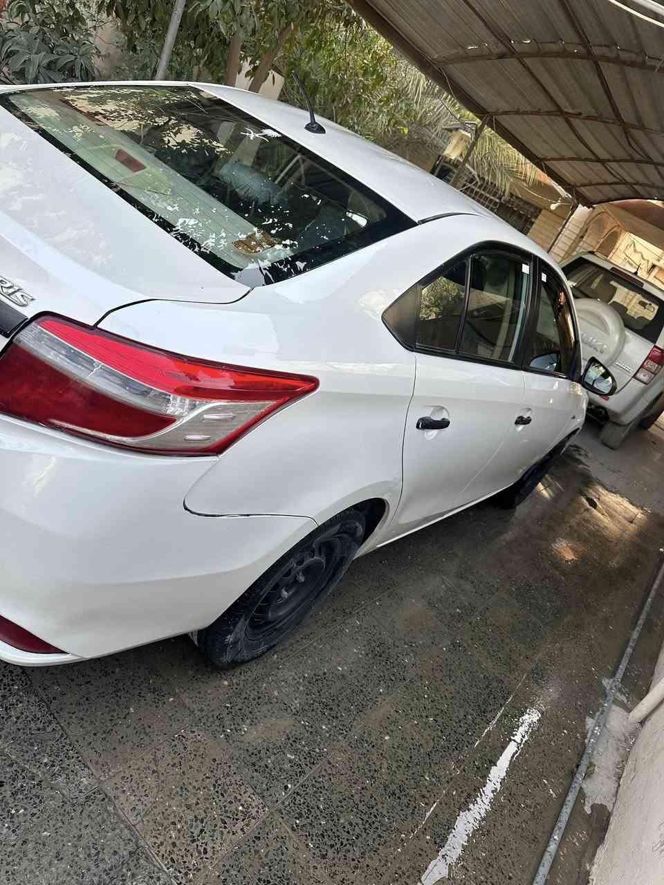 سلام عليكم يارس  2017 للبيع شركة ساز   بيهة صبغ جاملغ وباب  جهة السايق رقم بغداد باسمي محرك 1500 السعر 11000 $ وبيهة مجال بسيط او مراوس مكان اليرموك رقم الهاتف بي وات ساب ***********سونار موجود
