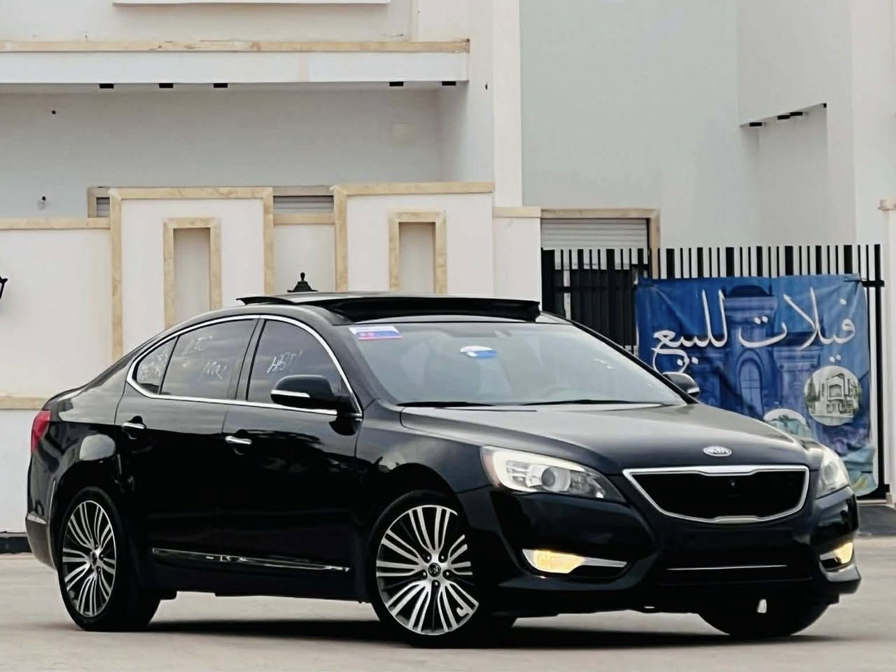 #احكي_في_الجديد_والسفار 🦅🔥

🚘✨ عرض اليوم لعشاق الكادينزا ✨🚘

📌 النوع : KIA – K7

📌 الفئة : كادينزا – درجة أولى

📌 اللون :اسود 🎖

📌 المحرك :30 نفس الاباتشي

📌 سنة الصنع :2012

📌 الحالة : ممتازة ✅

📌 الاستيراد : كوريا 🇰🇷

📌 الجمرك : رسالة مفتوحة 📋

📌 المسافة المقطوعة :100 الف✨

📌 ناقل الحركة : أوتوماتيك – Auto

📌 الوقود : بنزين ⛽️

🔶 المميزات:فل مصكر 🥇✈️

بانوراما ✅ – بصمة تشغيل ✅ – شاشة لمس ✅

مرايات كهربائية + إشارة ترحيب ✅

كاميرا خلفية + حساسات ✅

تكييف ديجيتال + تسخين وتبريد كراسي ✅

تحكم في المقود + مثبت سرعة ✅

عدسة ليزرية – نظام صوتي – بلوتوث – AUX – USB ✅

إطارات جديدة + ديسكو 18 + إضاءة LED ✅

وغيرها موضحة في الصور ✨

🌟 محرك وكمبيو 10/10

💯 العيوب : لا يوجد انشاء الله

📞 للاستفسار والسعر عالهاتف : 0924644618


**إذا كنت صاحب هذا الإعلان وتريد حذفه لأي سبب، رجاءا أرسل رسالة إلى الدعم الفني**