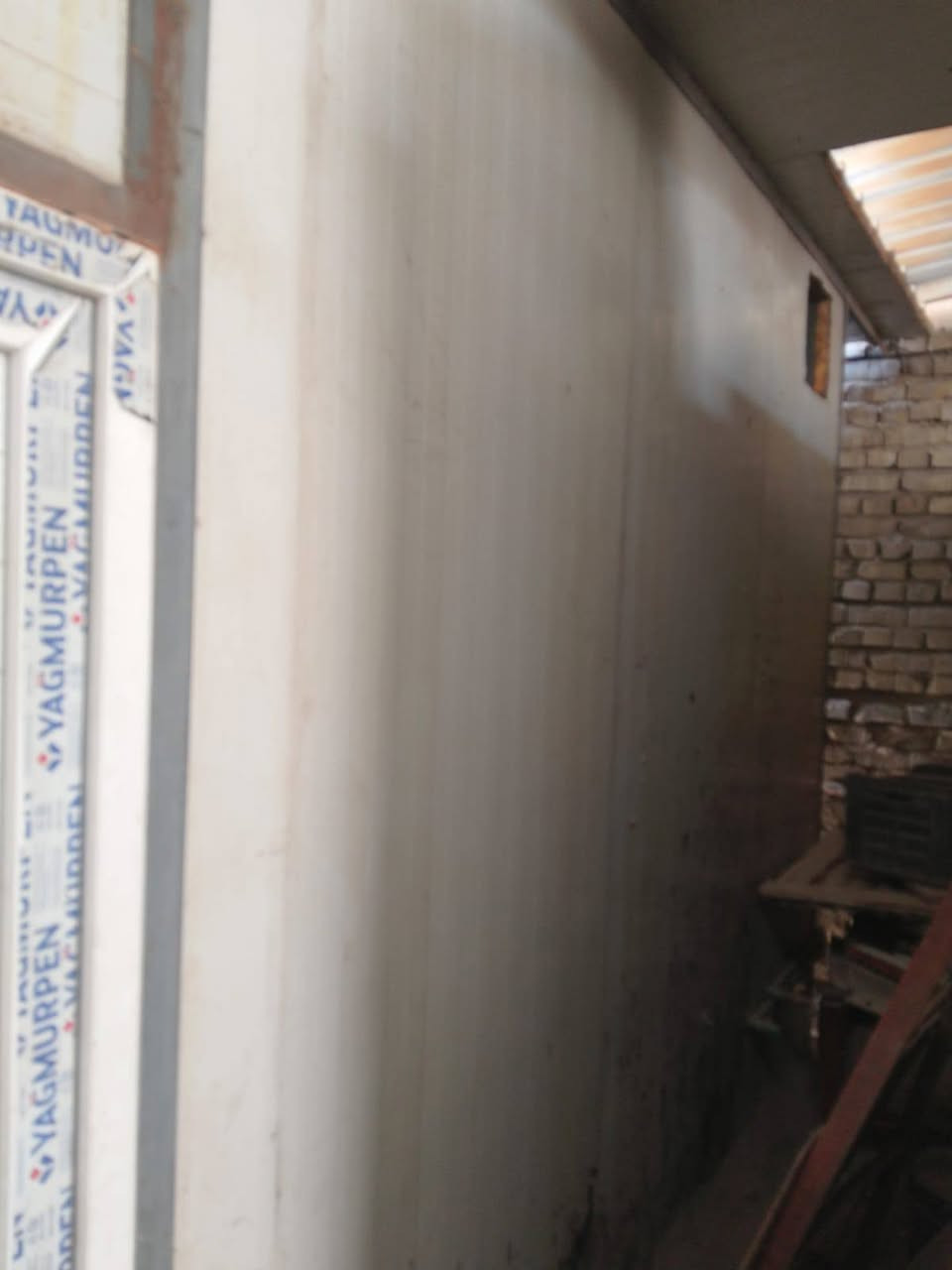 سلام عليكم عندي سندويش للبيع نظيف وقطع كبار وياها بوب pvc وشبابيك مثل مموحظحات بالصور وحديد هيكل شخاط كله عارضه للبيع مكاني الغزالية خلف مرور الغزالية للاستفيار مراسله الصفحة او الاتصال على الرقم *********** بغداد, العراق
