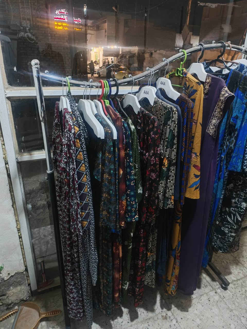 السلام عليكم 
ستاند لبيع بعده جديدقطعتين ستخدام 3 ايام سعره بل محلات 50 الف ماخذه
شكد يوصلن راح ابيعهن ياريت لحد يكسر بل سعر حالين متوفرات ثنين


**إذا كنت صاحب هذا الإعلان وتريد حذفه لأي سبب، رجاءا أرسل رسالة إلى الدعم الفني**