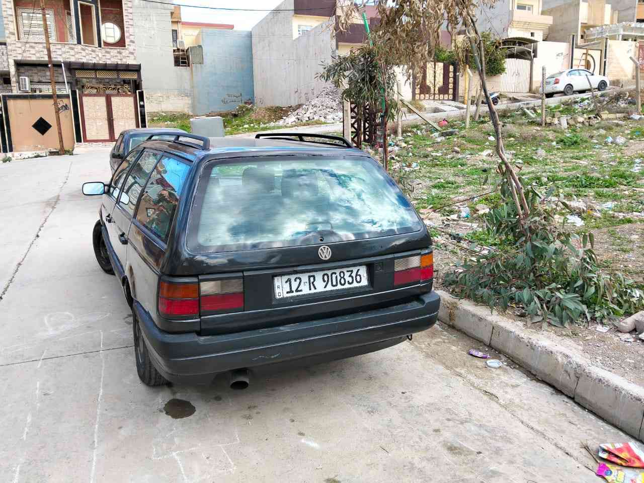 السلام عليكم
باسات بسمي شرط التحويل  

مكينة مال كصة وكير شرط

بطارية جديدة

كربون بانزين

موديل 1992

سنوية لي 29

السعر 38وبيها مجال
العنوان جانب الأيمن مشيرفه الأولى 

***********

***********
