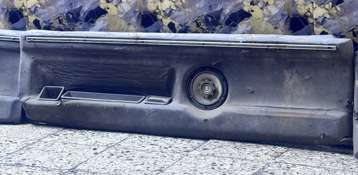 السلام عليكم للبيع بطاين كيا بستا مال حاوية كاملات السعر 150 لتواصل ***********
