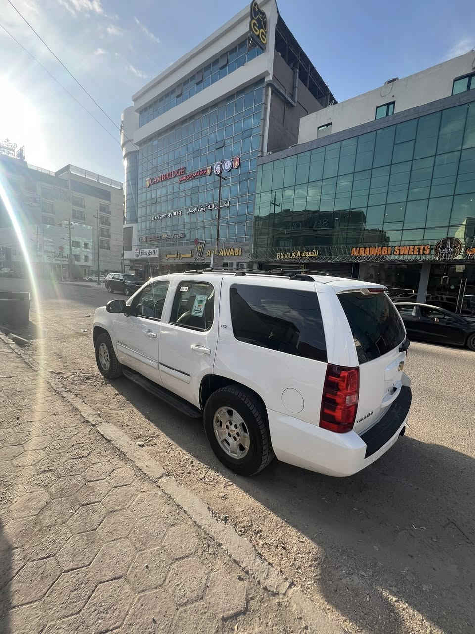 السلام عليكم تاهو ادوات ادوات 
تاهو 2010 ltz  كفاله من الكص والعشاير والسرقه 
السياره خليجي كير مكينه كفاله شرط 
السعر (115)وبيها مجال مكانها بصره مركز البصره 
***********
