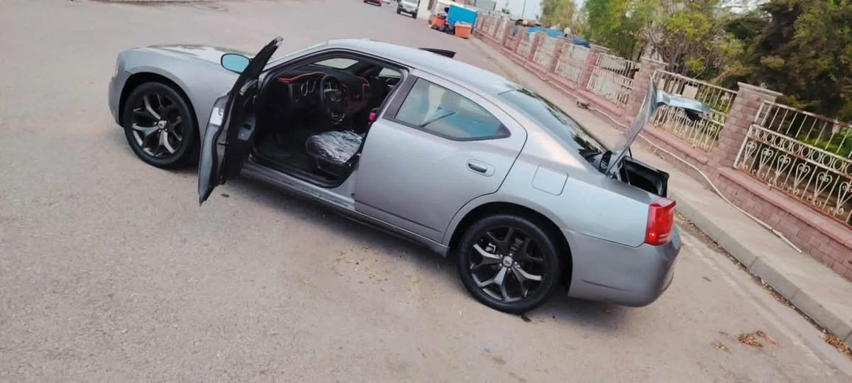 السلام عليكم جارجر دوج ٢٠٠٧موديل رقم شمالي هزه ونسويه جدد تحويل ثاني يوم مكينه ٣٠٥٠٠سياره جاهزه بيعه ٤قطع ٢صبغ٢تبديل تبريد تتفئه عنوانه بابل الكفل سعر ٩٠الاستفسار رقم ***********
