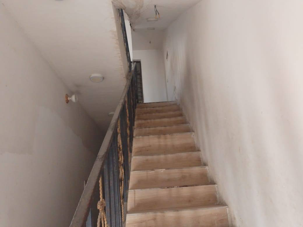 السلام عليكم
بيت للبيع المساحة 60 متر طابقين  طابو ملك صرف اباب الشيخ بنا 

جديد السعر 65 وبي مجال قليل رقم صاحب الدار *********** غير متواجد ع فيس
