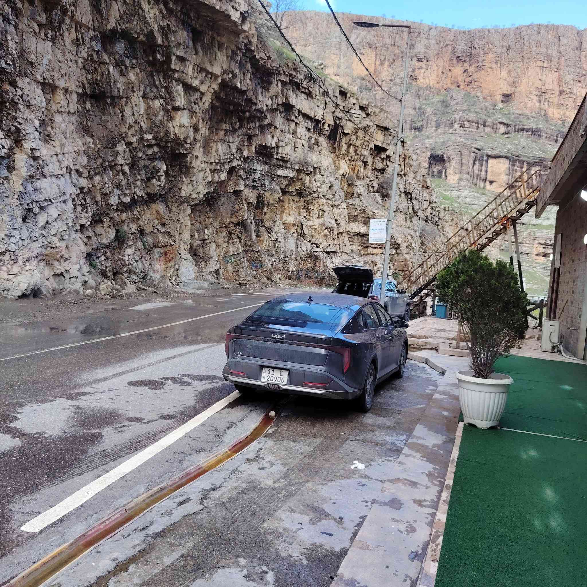 السلام عليكم للبيع  فورتي  موديل ٢٠٢٥ وارد أمريكي بغداد تحويل مباشرمكان السياره ابوغريب  للاستفسار الاتصال *********** /*********** السعر ١٧٠
