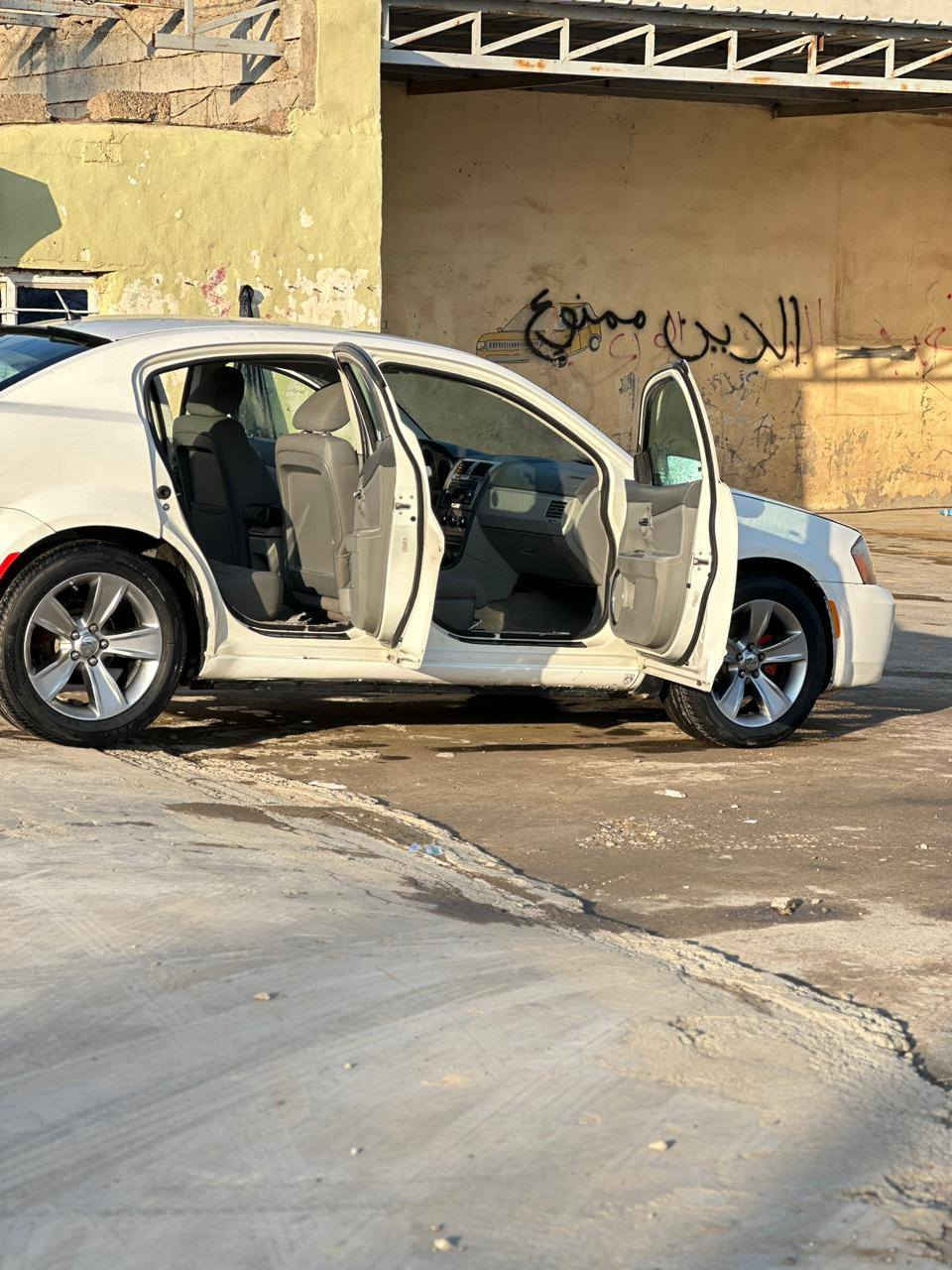 دوج افينجر موديل 2008
6 سلندر 
مواصفات SXT
لون ابيض
كير ومحرك جديد
رقم سليمانية
المكان ناحية الزاب
السعر:72 ورقة وبي مجال
للاستفسار:‭0782 244 2270
مكلف بالنشر فقط اتصل ع صاحبها
