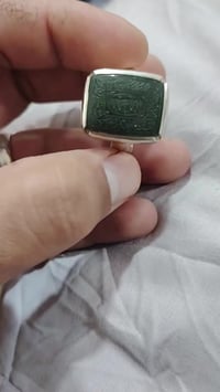 يماني • يشم أخضر • محابس