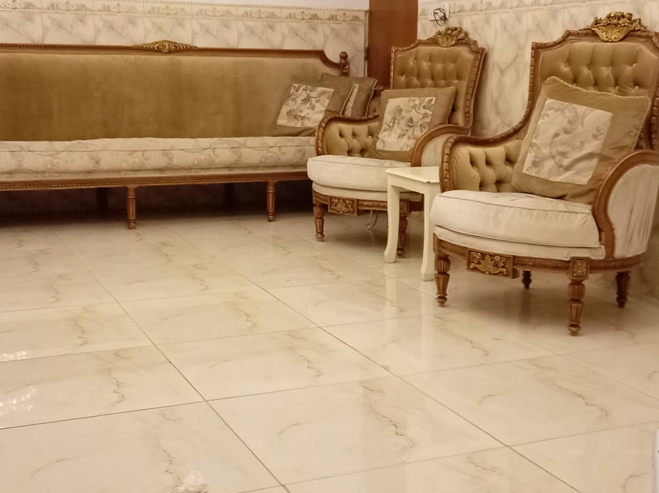 للبيع


**إذا كنت صاحب هذا الإعلان وتريد حذفه لأي سبب، رجاءا أرسل رسالة إلى الدعم الفني**