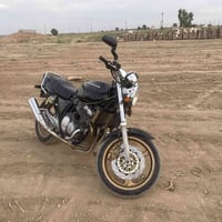 سي بي 400 • جيل اول • رقم مميز