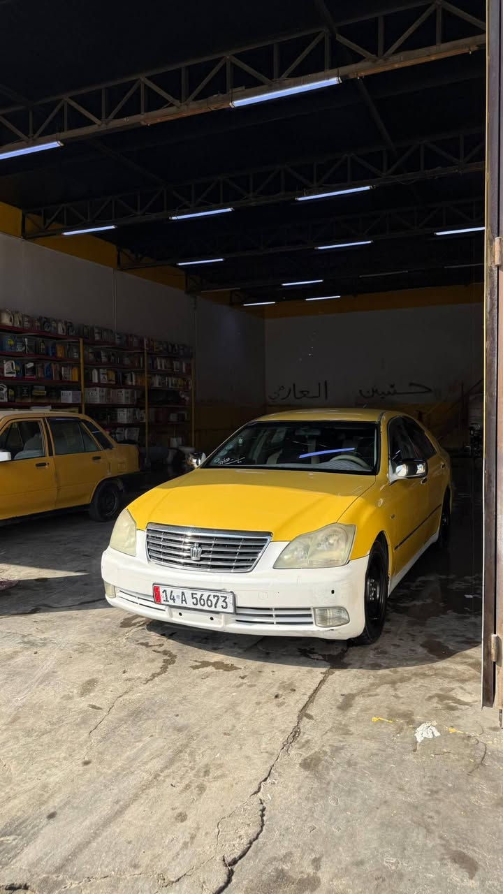 شاهينه للبيع رقم بصره دولي بسمي موديل 2004 محرك وكير جدد 4000 تخم تاير نتروجين+تخم ويل جديد منضومت زنون ناصي عالي اترايه وين ميعجبك بيغ مستعجل خطه نجف كربلاء مصفره هيئه وغرمات سعره 85 وبيه مجال بصيط التصال *********** متواجد ع واساب
