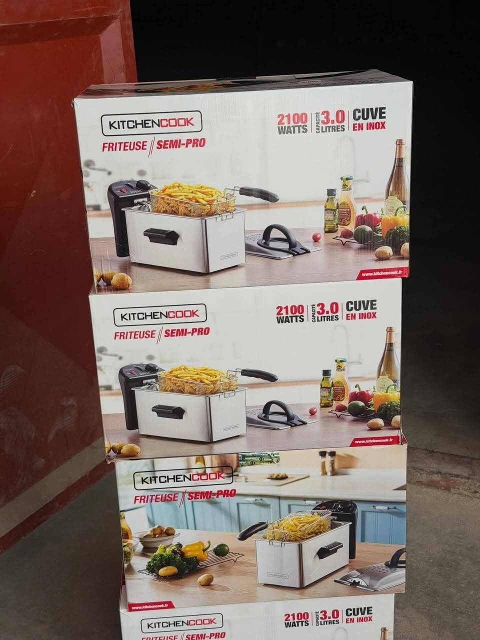 قلايه زيتي 
صنع فرنسي اصلي سله منفصله هيتر منفصل جدر منفصل 
3 لتر  2100 واط
45 الف


**إذا كنت صاحب هذا الإعلان وتريد حذفه لأي سبب، رجاءا أرسل رسالة إلى الدعم الفني**