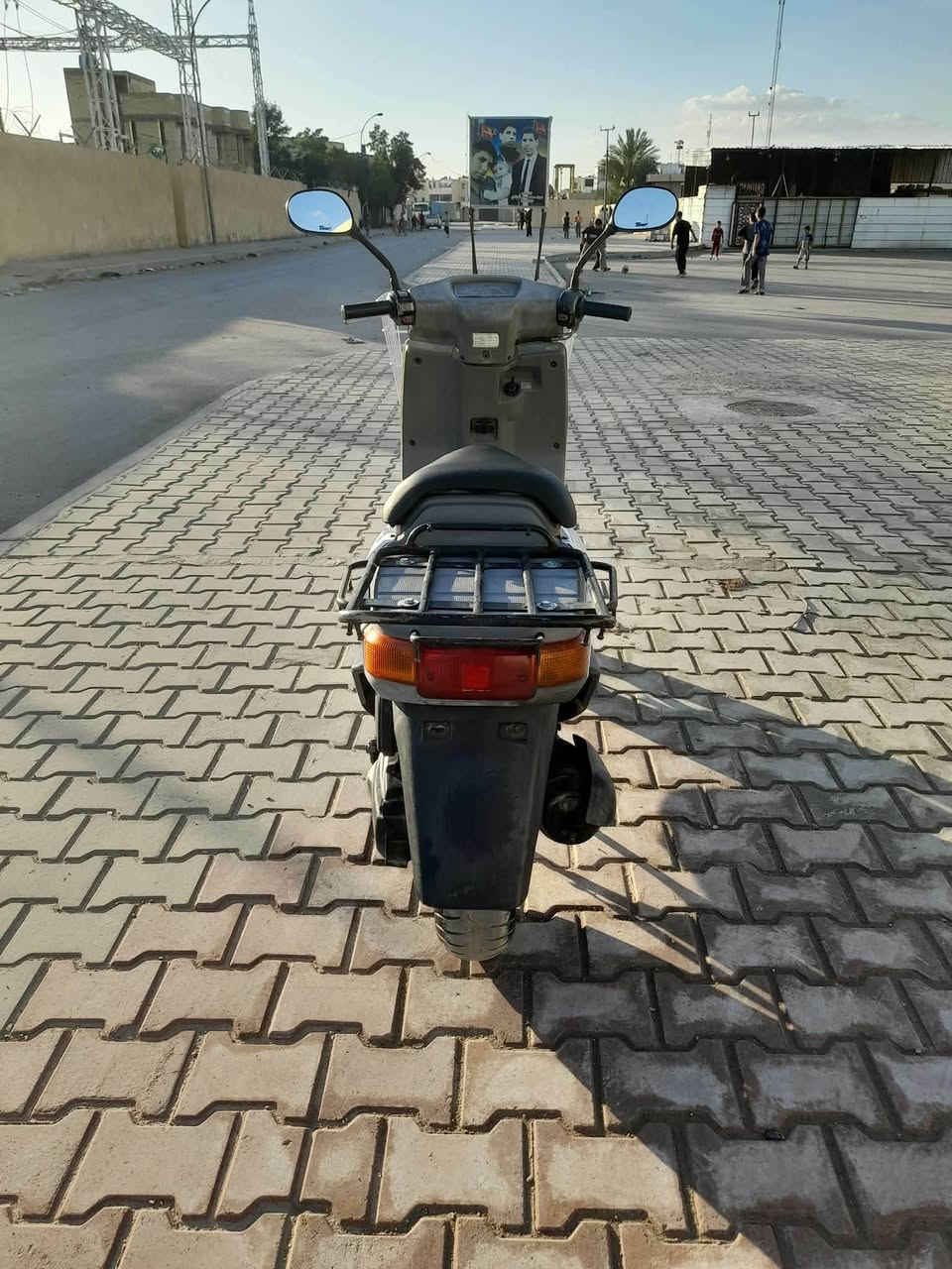 دراجة بيكم للبيع محرك خير من الله كهربائيات شغاله 
اوراقهه موجودة العنوان مدينة الصدر 
السعر 350
الرقم *********** الشراي يتصل
