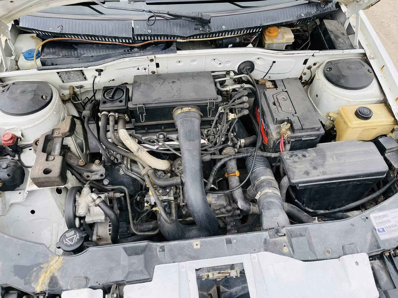 السلام عليكم سمند موديل 2011 سيارة جاهزة من كلشي كير محرك جديد رقم بغداد نكليزي كهربائيات كلهة شغالة دوشمة جديدة السعر40 وبيهة مجال الرقم *********** مكاني بغداد
