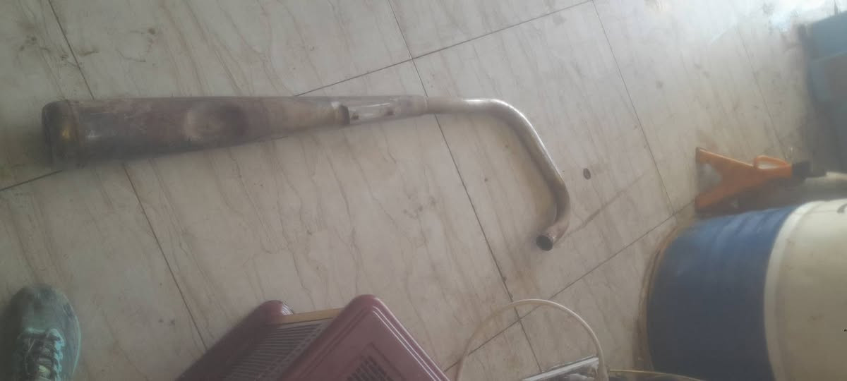 كزوز للبيع  السعر عشره مكاني موصل دورت قاسم خياط ***********
