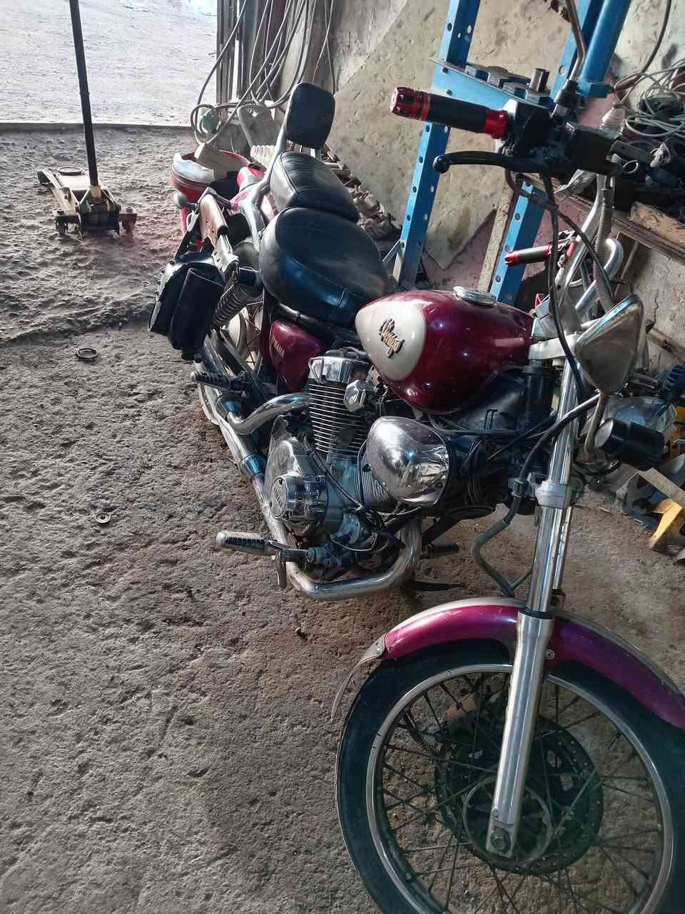 السلام عليكم
فيراكو ٢٥٠ للبيع او مراوس سعرها ٦٠٠ وبيها مجال
***********
