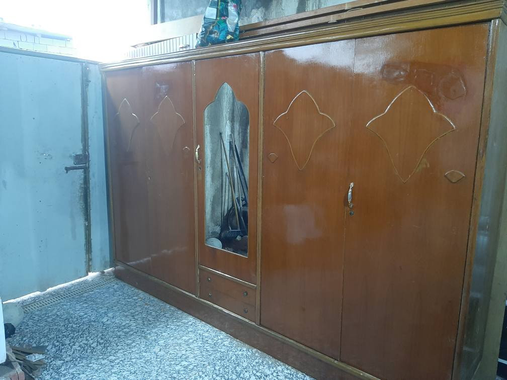 كنتور ابو 5.صاج تفصال العراقي السعر 140الف
*********** البصرة, العراق
