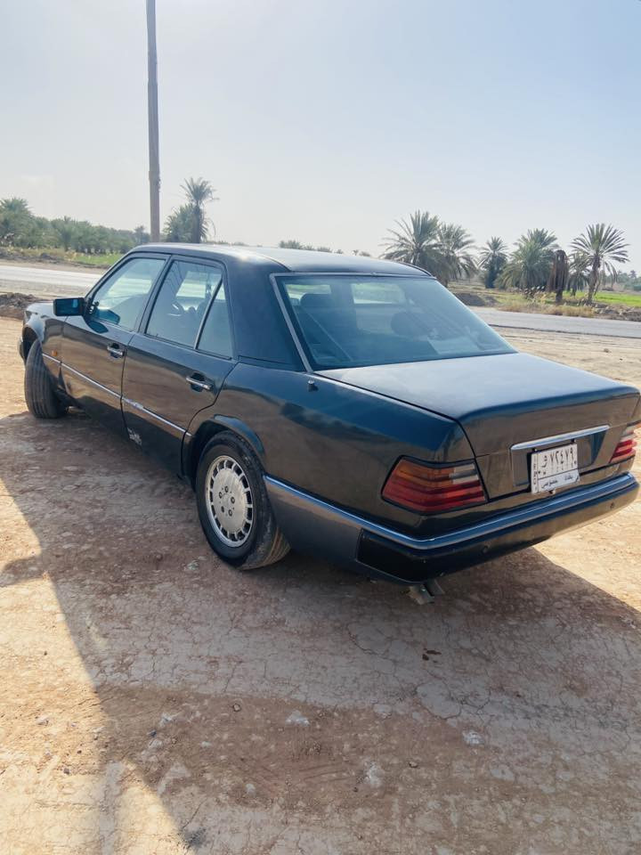 مرسيدس دب موديل ٩٢
رقم بغداد 

السعر ٥٤  ورقه وبيها مجال 

***********  متوفر واتساب
