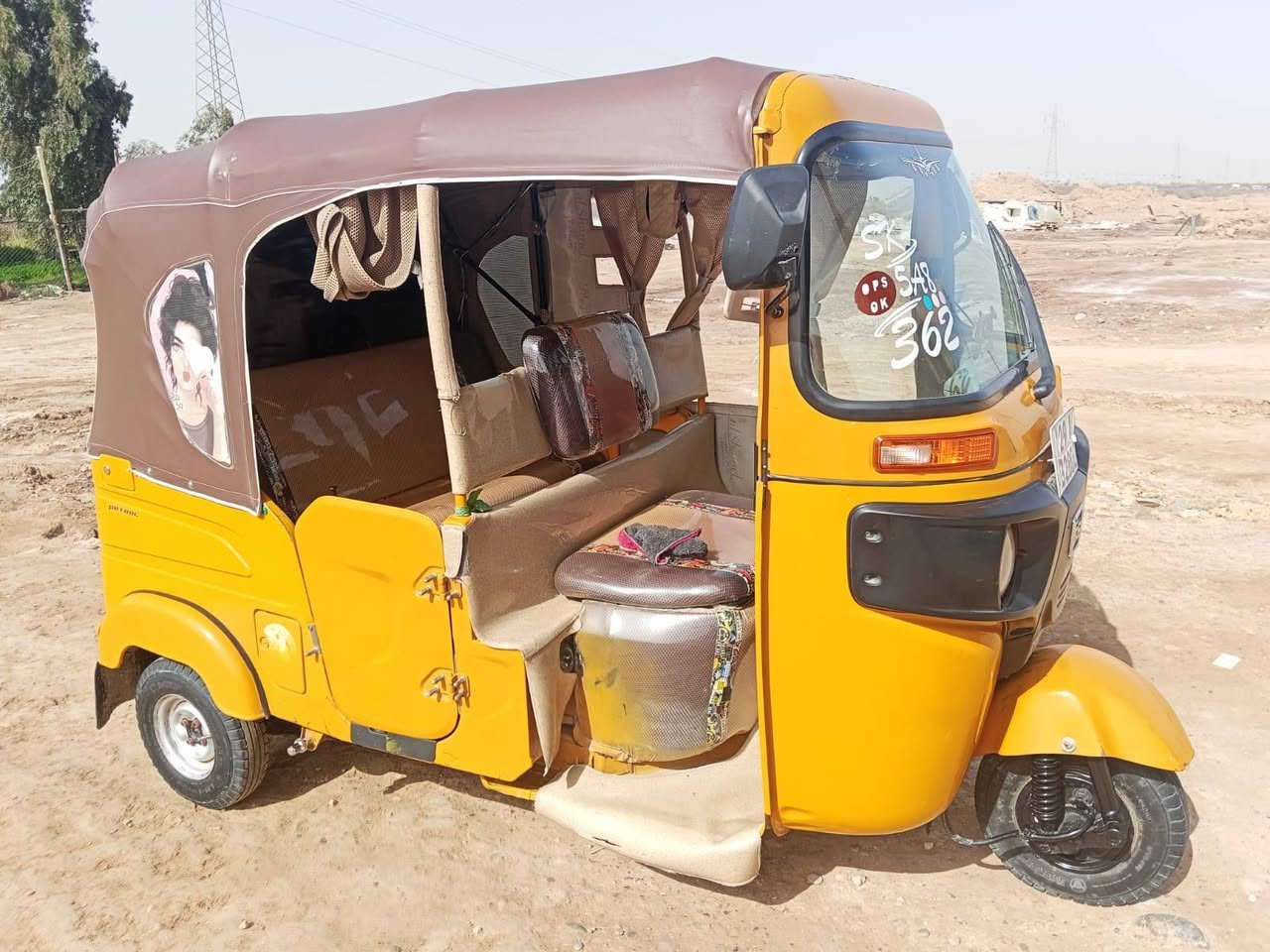 السلام عليكم تكتك لبيع مديل 21 رقم وسنويه رقم واسط مكان الكوت السياسين الاستفسار اتصل علا الرقم  (***********)شراي يتصل
