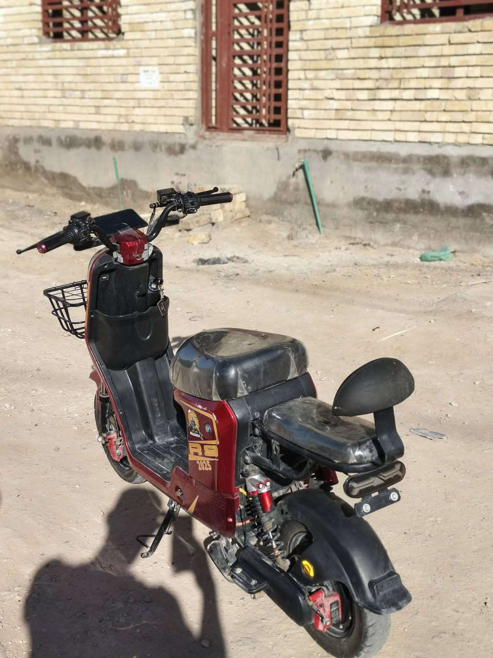 R9موديل 2025
بطاريات وشاحنه جدد قبل فتره مبدلهن يم ياسر كلواز
وصل معرض موجود السعر 425وبي مجال الشراي يخابر 
*********** كربلاء مقابيل حي العباس
