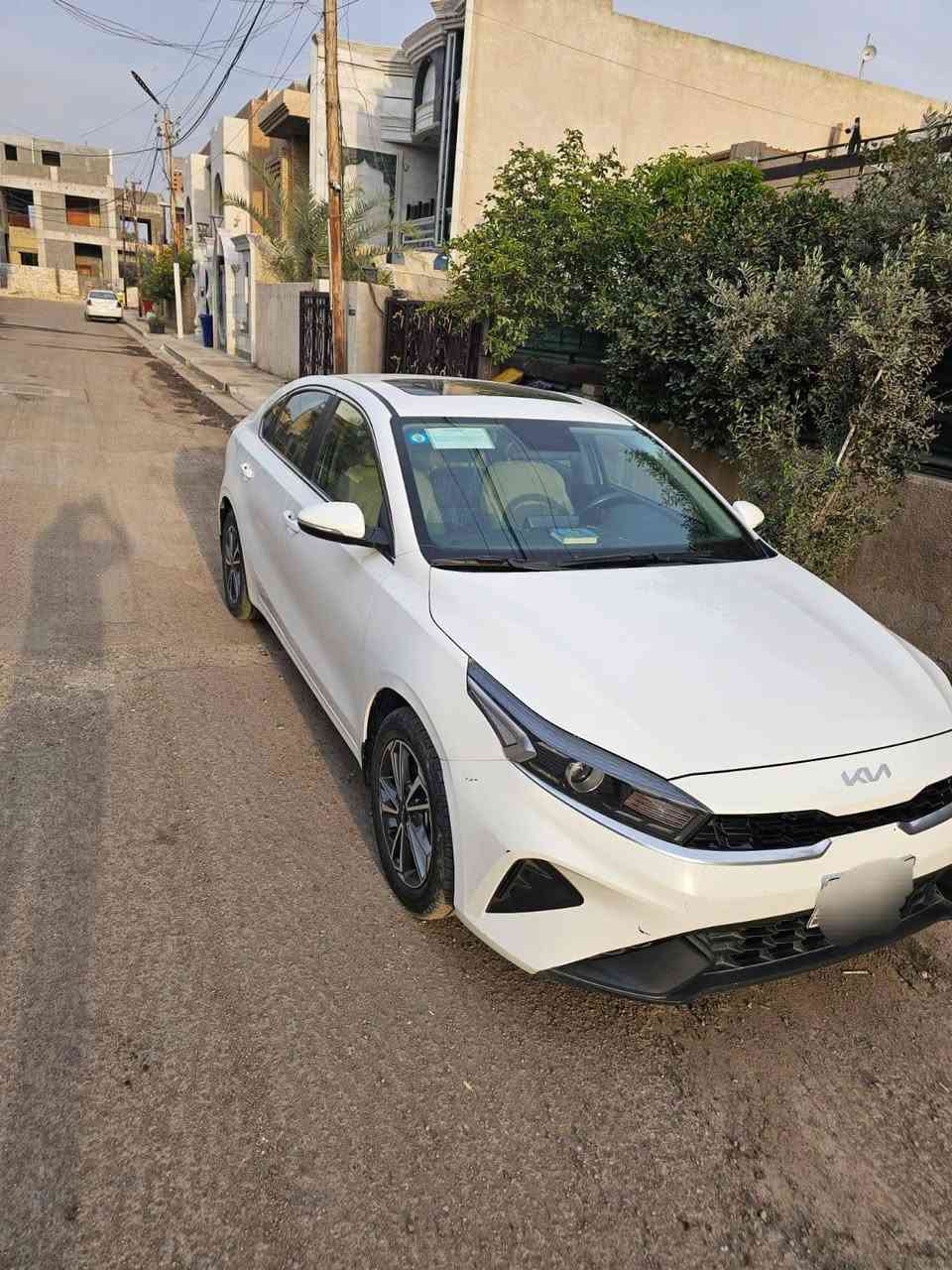 السلام عليكم
سيراتو 2024 مكينة 2000 فتحة كامره وحساس وشاشة كار بلي  مانع انزلاق تخم تاير مكفوله من الصبغ والبارد بيها ملاحظات بسيطة ماشية 74  
السعر 180 وبيها مجال بسيط 
للتواصل 
***********
