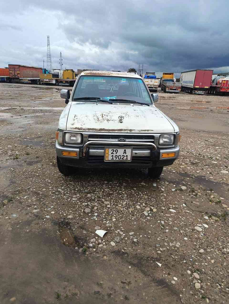 تويوتا للبيع كفاله عامه واسط إنكليزي بسمي شرط تحويل سياره محسن محرك كروسيده باور ستيرن سياره جاهزه مكان صلاح الدين طوز خرماتو ناحية سليمان بيك اسعر 75وبي مجال بصيط اخوان المايعجبه اسعر يكرمنه بسكوته وكلشي اكو بسوك للستفسار اكثر الاتصال ***********
