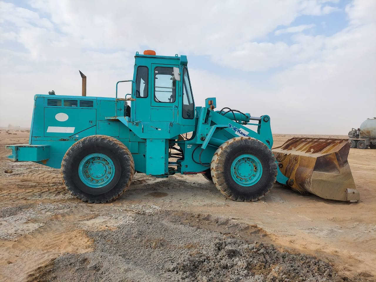 للبيع شفل كاوسكي داش ثري 80
مكانه بابل الكفل 
***********
