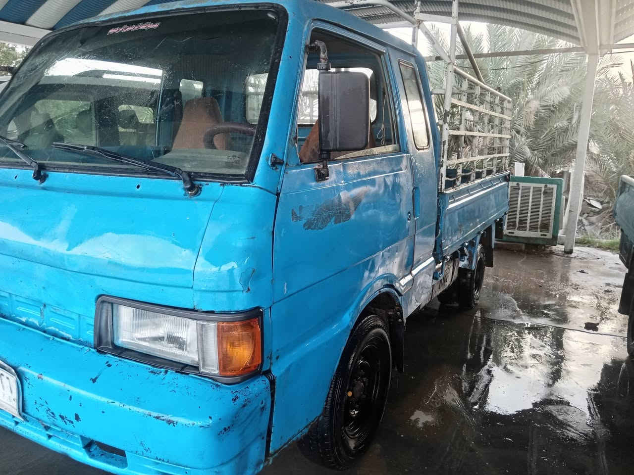 سلام عليكم لبيع كيا مديل 94مكفول شاصي ومحرك مشروط خرفته حلوه تخم تاير كهربائيات كله شغاله العنوان الديوانية مهناويه الاستفسار ***********
