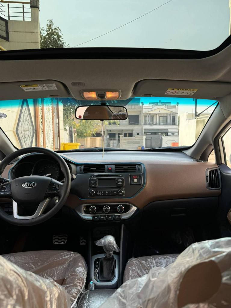 كيا ريو للبيع موديل 2014
كلين بدون قطره صبغ فول مواصفات 
تحكم استرين 
مراي شفت
سقف سليد
5 ويل كب
داخل لونين
سبير ما نازل
سياره ماشي48 الف فقط
سنويه جديد بسمي 
كوبون بنزين 
سعر 110 بي مجال قليل 
ملحظه ادا مو شراي لا تخابر على سعر تعل او تدلل 
عنوان سياره كركوك التون كوبري 
***********
*********** ديبيس, كركوك
