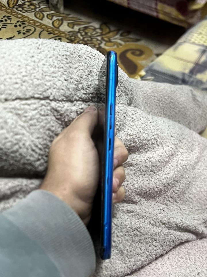 السلام عليكم شباب 
 
جهاز  lnflnix HOT 10T

جهاز نضيف كلش صوت عالي

مكان بغداد سبع قصور  سعر 150 وبيه مجال 

***********
