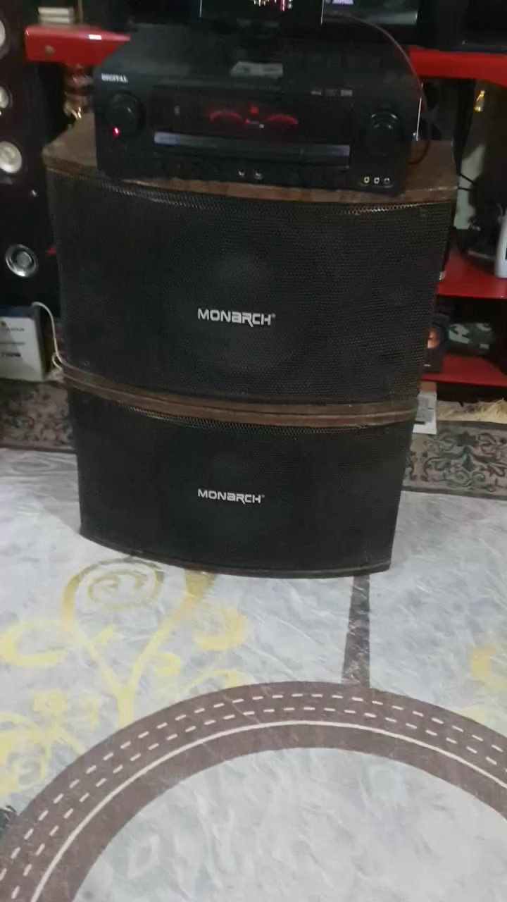 ام بلي فاير دجتل  ياخذ اربع سماعات١٥٠٠ واط مع سماعات كل تك ٥٠٠ واط موضح بالفديو والصور  سعر المجموعة  ٢٠٠ الف  الحلة مهندسين الاتصال على الخاص او موبايل  ***********  يوجد توصيل
