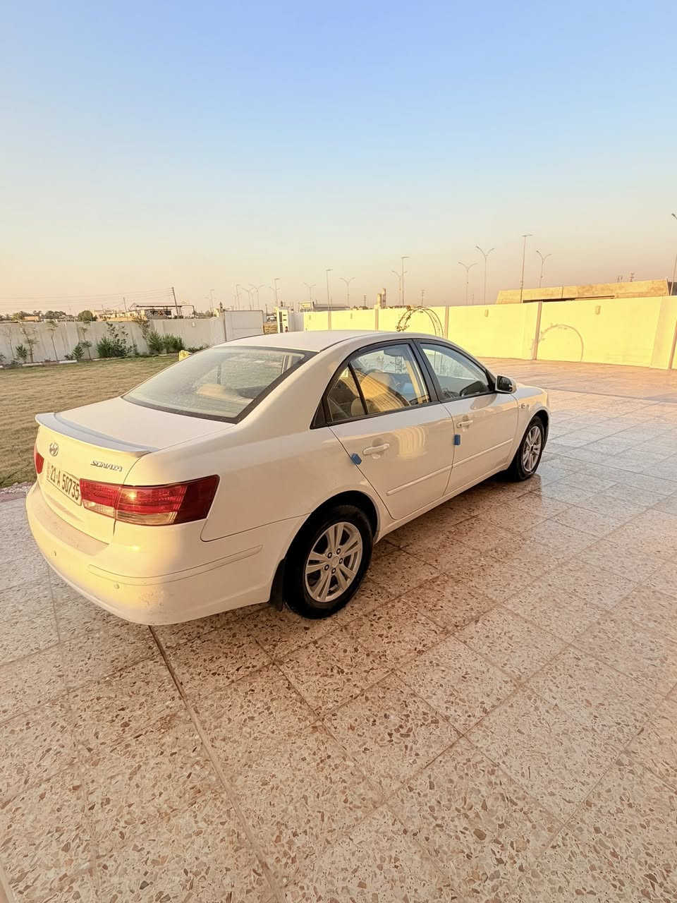 السلام عليكم
سوناتا 2009 خليجي مكفوله
محرك 2000 
رقم سليمانيه باسمي 
تبريد وحداديه وسياره جاهزه خير من الله 
مكان السياره 
بغداد /تقاطع النهروان 
السعر / 125 وبيهه مجال 
للاستفسار 
***********
