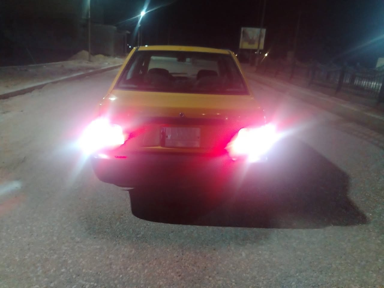 ثلاث ملاين وتفاصيل بل صوره موديل ١٤مصفر
