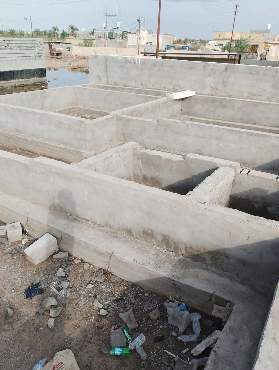 بتلو للبيع نوع العقار زراعي مكان البتلو ابوالخصيب شارع سيد حامد مدخل شارع معمل الشيخ المساحه الكليه البتلو 133متر السعر 28او بيه مجال للاستفسار الاتصال على الرقم ***********
