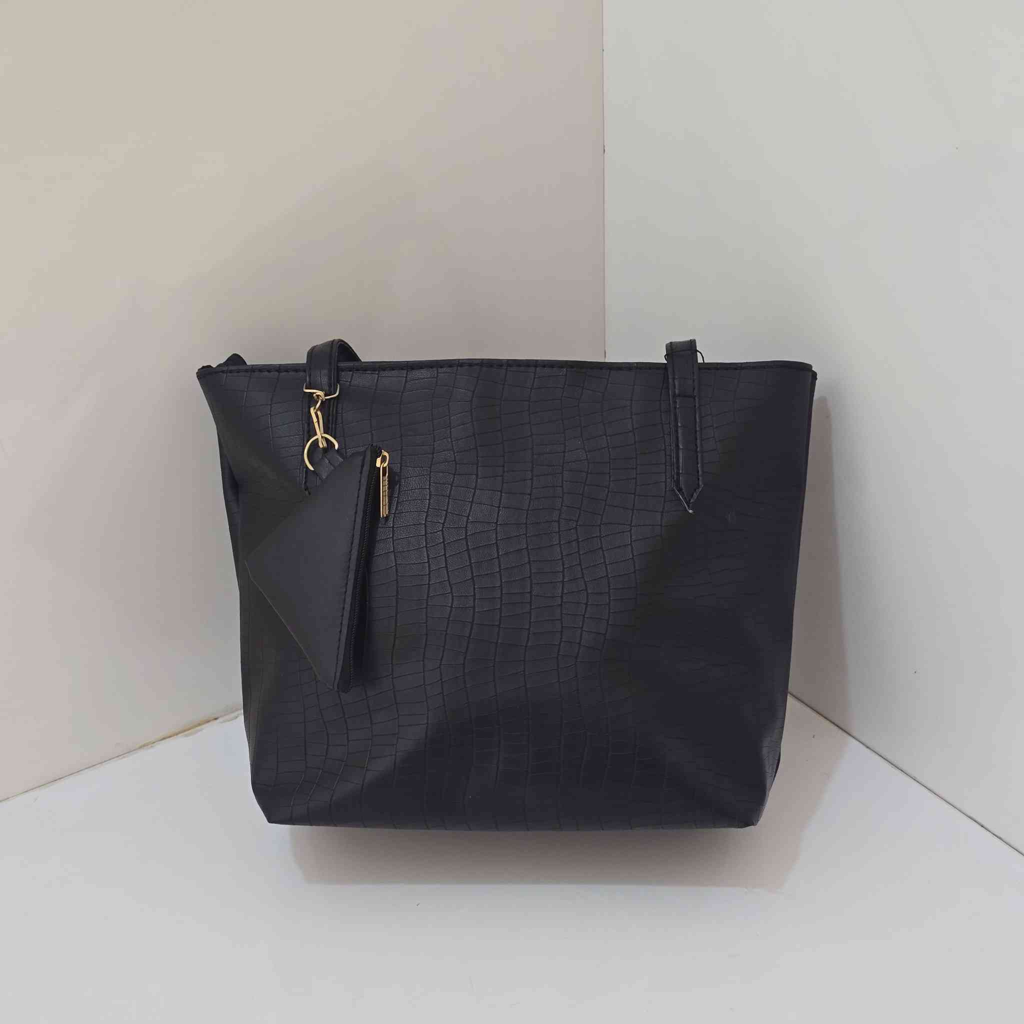 #تخفيضاااااااااات نار وشرار 🔥🔥🔥🔥🔥
السعر السابق ب١٠ وب٨ 
السعر الحالي اي قطعه هنا 👇 👇 #ب٦ الف فقط فقط فقط 
العرض لمدة اسبوع من تاريخ النشر 
لحكوووووو😍😍😍😍😍

متوفره حسب الالوان المرفقه في الصور ❤❤❤

#اذا_حبيتي_تكون_اطلالتج_مميزه راسلينا ع البيج 
او الاتصال ع الرقم ✅️***********✅️

  #التوصيل لكل محافظات العراق(٥) الف فقط 
  #التوصيل لمحافظة بابل (٣) الف فقط

#توجد_خدمة_توصيل_المسيب_وكافة_محافظات_العراق

#ملاحظه المحل حقائب نسائيه وملابس أطفال واكسسوارات داخل المحل 🔥 يارزاق 

العنوان ازياء الورود بابل_مسيب_شارع المستشفى مجمع مضر النجار
 #مقابل مجمع ريحانه للأقمشة 
#مجاور دكتوره علياء النسائيه 
#مجاور احمد للموبايل 
رابط قناتنا ع التليكرام  https://t.me/alwrood996

رابط صفحتنا ع الانستغرام https://instagram.com/alwr.ood9?igshid=ZGUzMzM3NWJiOQ==    تشرفونا وتنورونا
