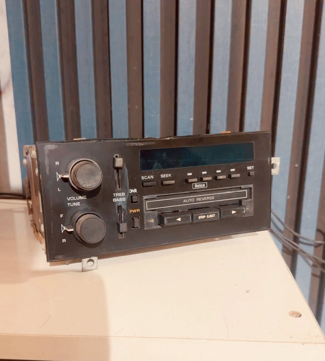 لحية دعاميه اماميه جمس شوفر 
دكم قفل باب 
مسجل ٩٠ 
بيت مازدا 
العنوان بغداد المنصور 
*********** واتساب
