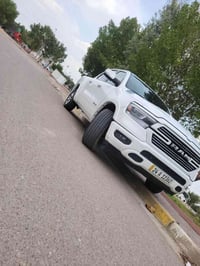 دوج رام موديل 2021 مكينه V8/5700 فووول مواصفات فول الفول السياره جديده...