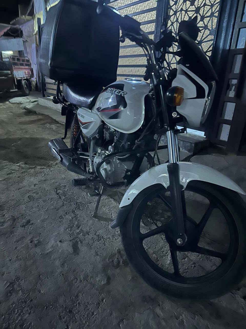 سلام عليكم بوكسر موديل 23كفاله عامه من شخط أوراق كامله بوجهك ترقم السعر 1500 وبيه مجال العنوان البياع تقاطع درويش 778 014 6220


**إذا كنت صاحب هذا الإعلان وتريد حذفه لأي سبب، رجاءا أرسل رسالة إلى الدعم الفني**