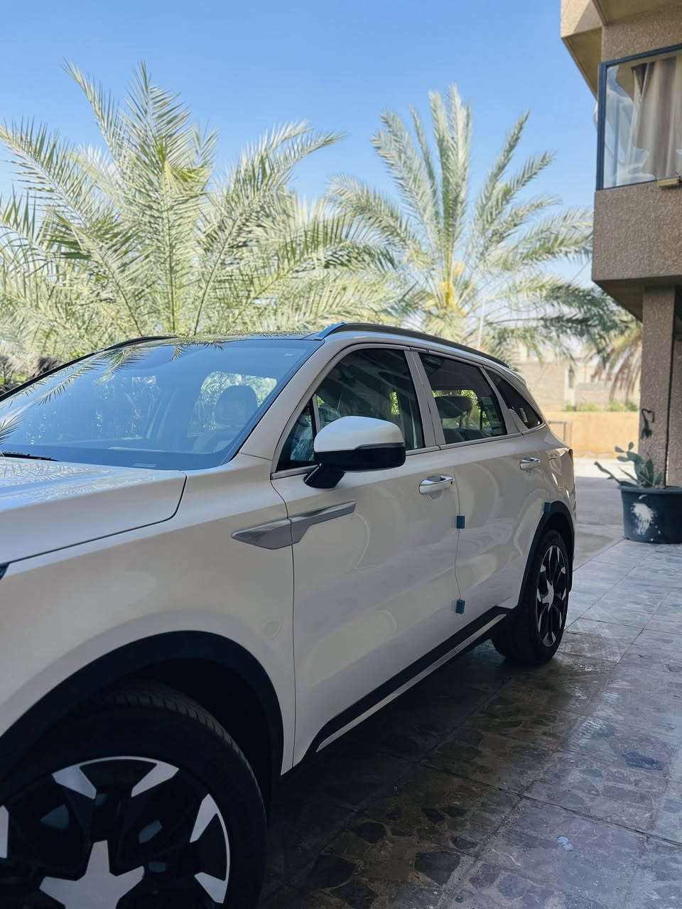 السلام عليكم سورنتو 2025 محرك 6 سلندر بانوراما ضمان شركة نيم مكفوله كفاله ماشيه 5900 كيلو كشنات جلد تدفئه وتبريد دبل كامره اناره مخفيه 64لون متغير لد نهاري ويل 20 سبير مانازل رقم اربيل بأسمي السعر 332 ورقه المكان بغداد الرقم ***********
