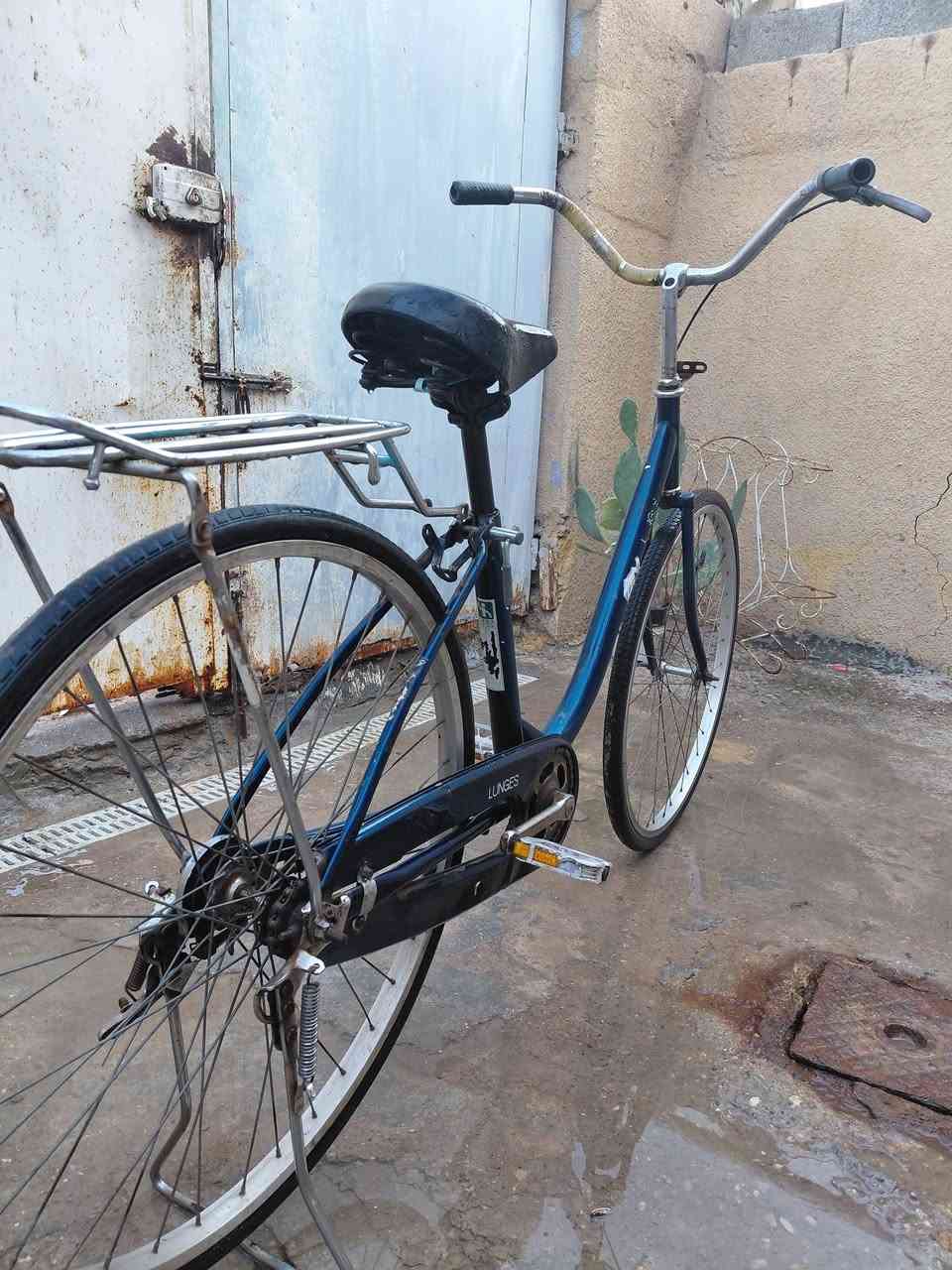 السلام عليكم 
بايسكل للبيع ياباني موديل ١٦
حجم ٢٦
ب٥٠ وبي مجال


**إذا كنت صاحب هذا الإعلان وتريد حذفه لأي سبب، رجاءا أرسل رسالة إلى الدعم الفني**