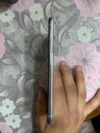 آيفون X • ٦٤ • بدون فيس ايدي