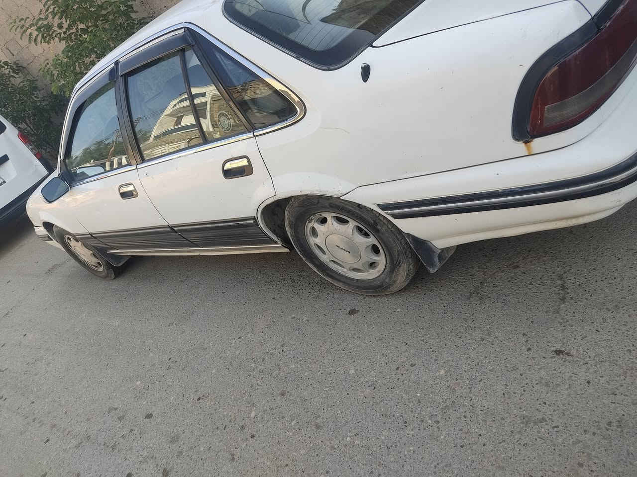 السلام عليكم برنس موديل 95 بسمي بغدادجكوك *********** 35
