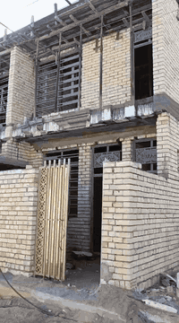 هياكل عدد ٢ مساحة الواحد ١١٠م طابقين يحتوي الطابق الأرضي لكل منهما على استقبال وصاله مع منور وغرفة نوم وحمام داخلي وصحيات خارجيه الطابق الثاني غرفة نوم مع صالة لكل منهما العنوان حي دجله مقابل حي النصر شارع معرض بغداد وسط المنطقه خدمات كامله سعر الهيكل الواحد ٤٥ وبي مجال الاستفسار على الرقم ***********
