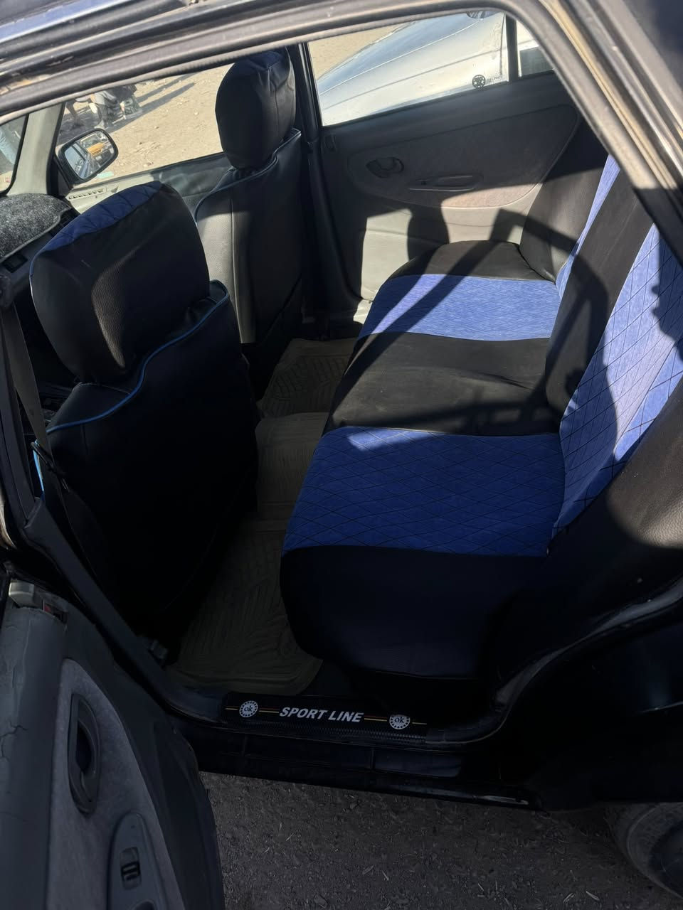 السلام عليكم برنس فراشه موديل  ١٩٩٦  كير أوتوماتيك سياره جديده  سعر٣٧ ***********
