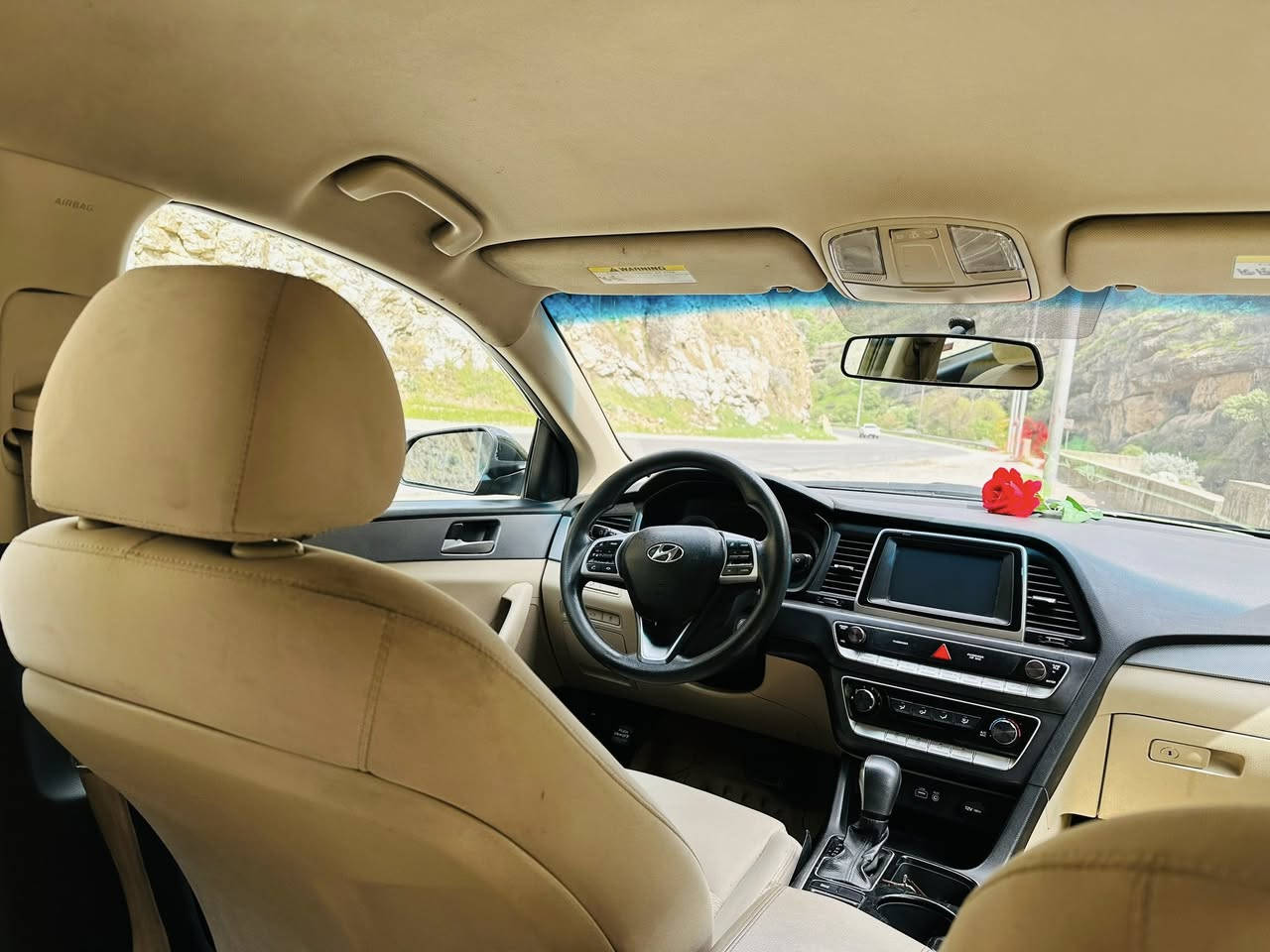 السلام عليكم
سوناتا موديل ٢٠١٩ وارد امريكي  محركً ٢٤٠٠ فقط  حادثها جاملغ امامي وبنيد 
كير وحدادية  مكفولة السعر١٣٠ $ وبيها مجال بسيط 
رقمً الهاتف *********** 

العنوان نجف # كوفه
