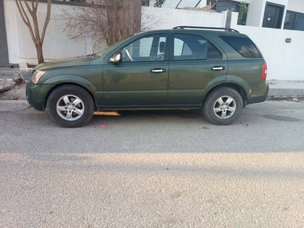 سلام عليكم ورحمه الله وبركاته سياره سورينتو 2007 ماشية 128  سياره مال بيت وبشرط سياره بسمي شرط تحويل سياره بلادي كير محرك شرط مامفتوح رقم كركوك دولي تبريد تدفئه شرط سياره بعدها على بلاد سياره اي ضربه صبغ معجون مابيها سياره سياره حلوه ومال بيت مامتعوبه  السياره مكينه مامفتوح 6 سلندر 3800 شرط بدون صرف ولا بخار مكان كركوك منطقه تبه الرقم للاستفسار *********** بيها بطاقه بانزين كركوك, العراق
